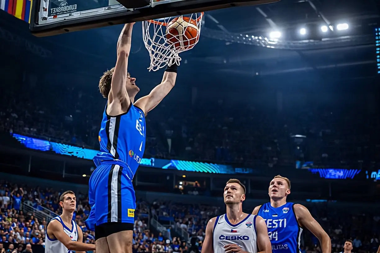 次犯规, 场均数据为 次犯规, 场均数据为