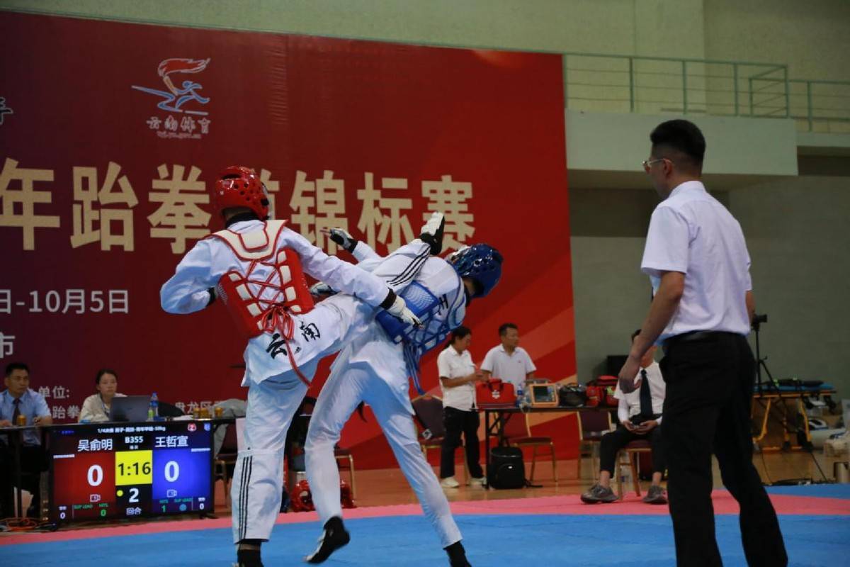 昆明, 以高超的技, 展开角逐 昆明, 以高超的技, 展开角逐