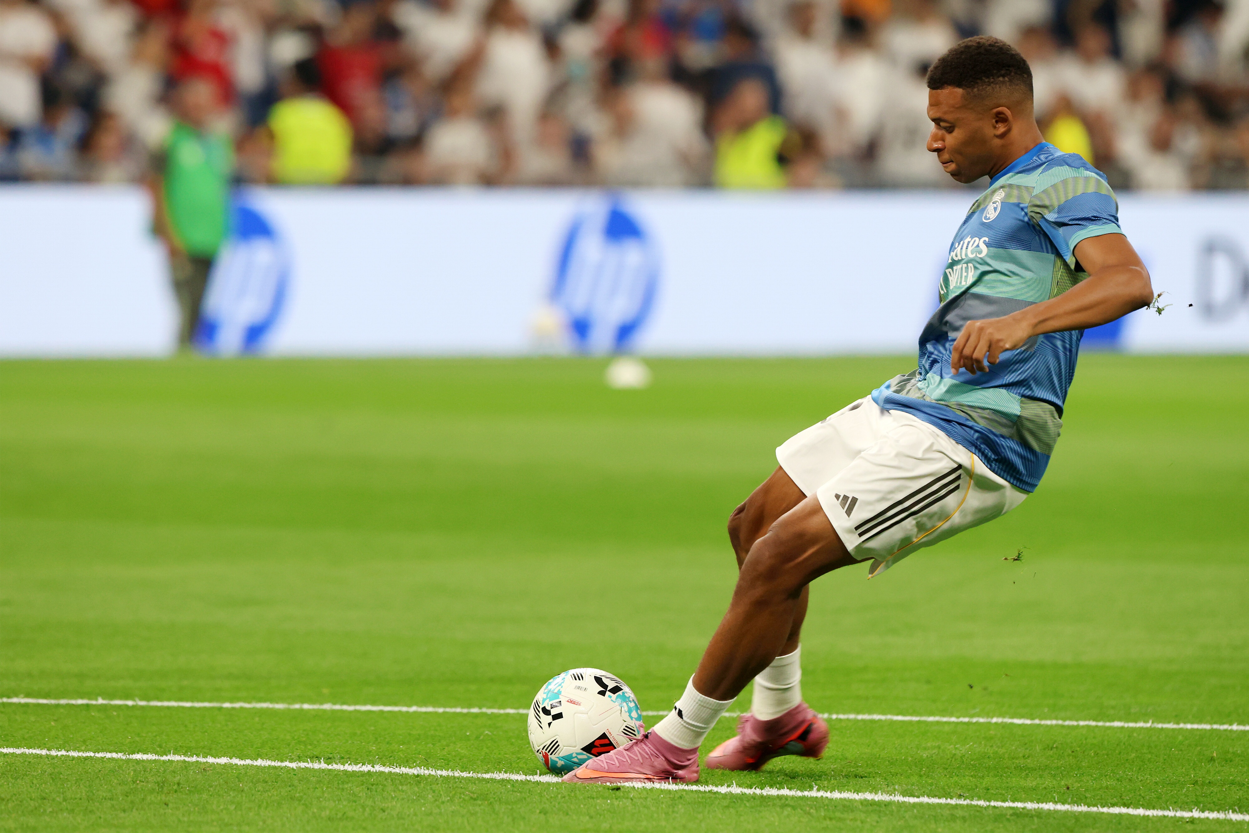 进行了几轮, img, 随后在草地 进行了几轮, img, 随后在草地