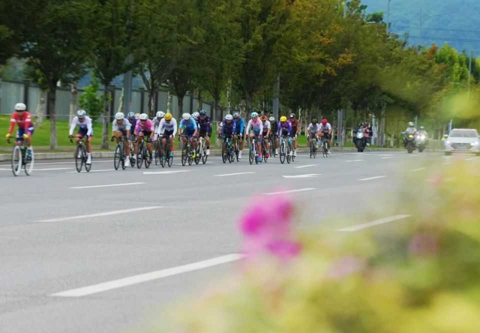 mark, 率先冲出起